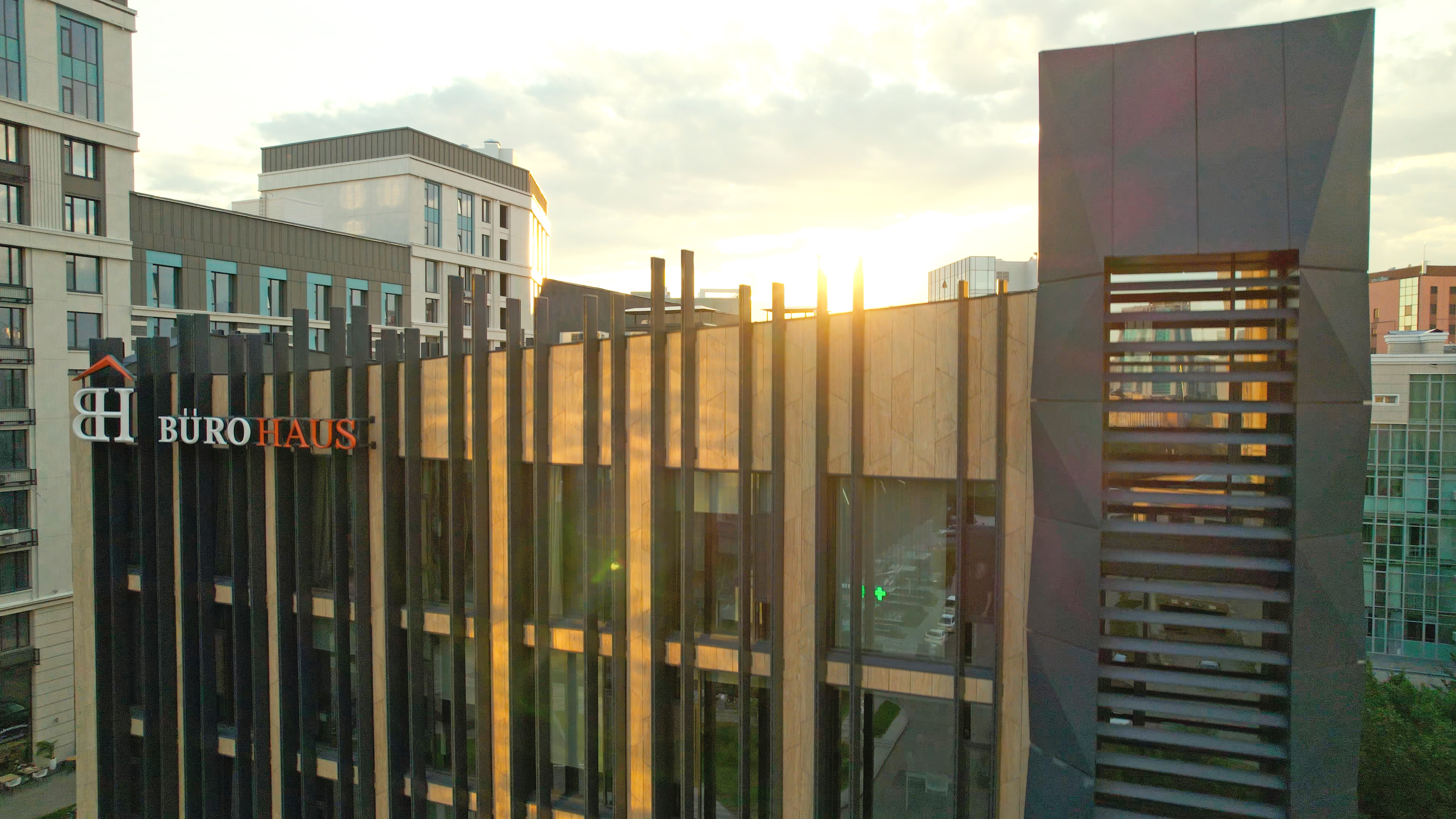 buro_hause_1